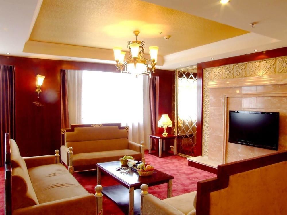 Laway Internatinal Hotel 라사 외부 사진