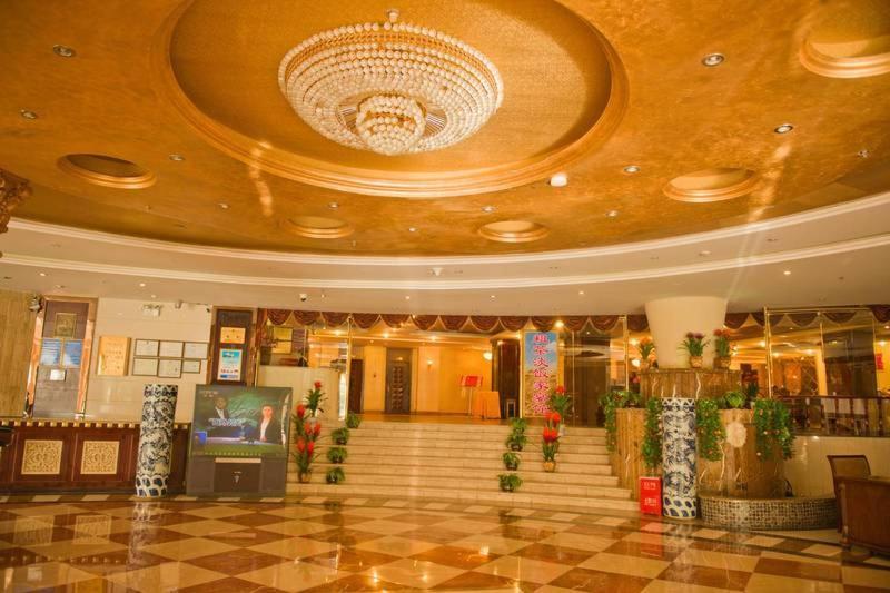 Laway Internatinal Hotel 라사 외부 사진
