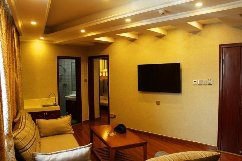 Laway Internatinal Hotel 라사 외부 사진