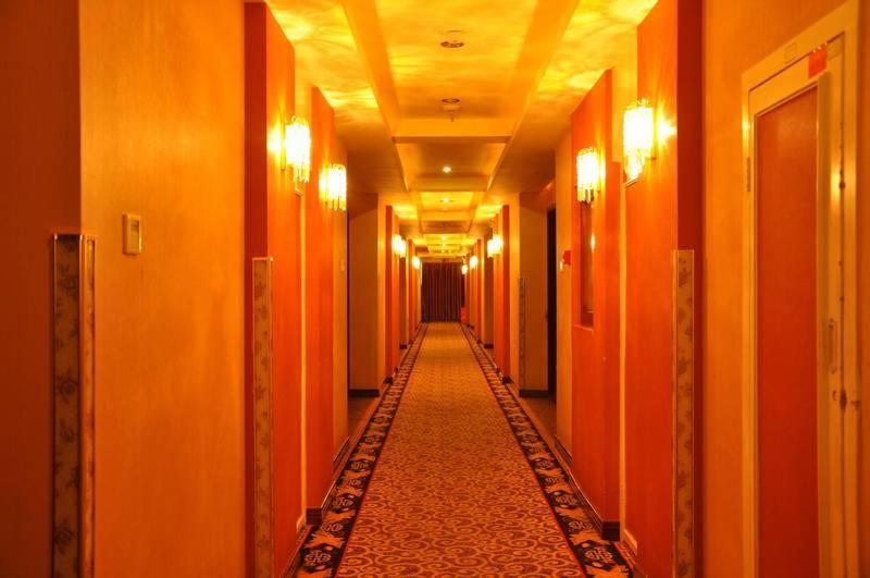 Laway Internatinal Hotel 라사 외부 사진