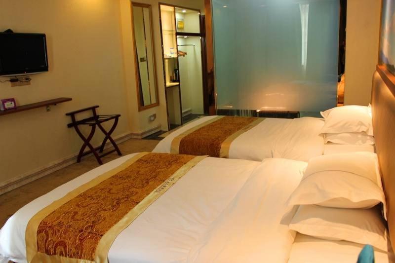 Laway Internatinal Hotel 라사 외부 사진