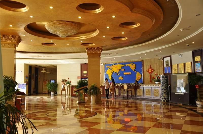 Laway Internatinal Hotel 라사 외부 사진