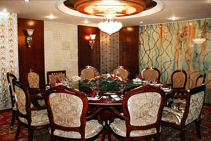 Laway Internatinal Hotel 라사 외부 사진